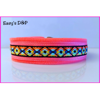 Halfcheck neon roze Ibiza halsband OP=OP