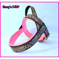 T tuig zwart panterprint neon roze fleece