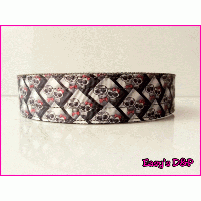 Grijs skull stelletje 4 en 5cm hb Grijs skull stelletje 4 en 5cm hb