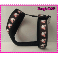 Tuig zwart skull echt roze bloemen 